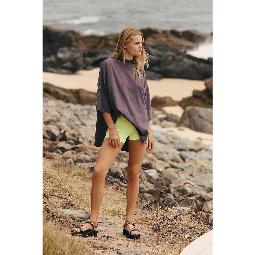 Free People Movement Throw Over Tunic Gunmetal XS - Picture 2 of 3